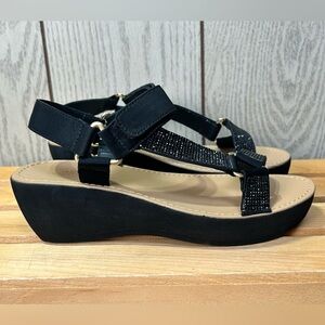 Kenneth Cole Women’s 6 Sport Glam Jewel Black Wedge Sandals Casual Dress New